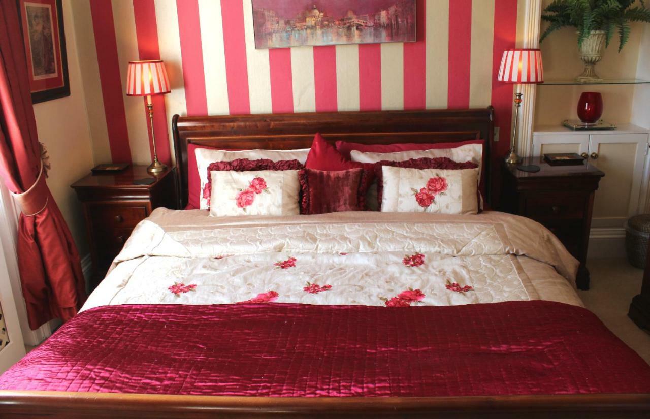 Holly House Bed And Breakfast And Apartments Hereford Eksteriør billede