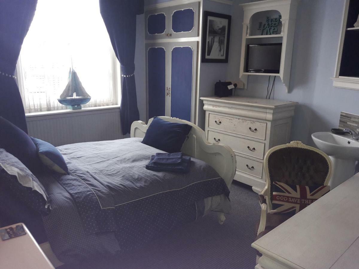 Holly House Bed And Breakfast And Apartments Hereford Eksteriør billede