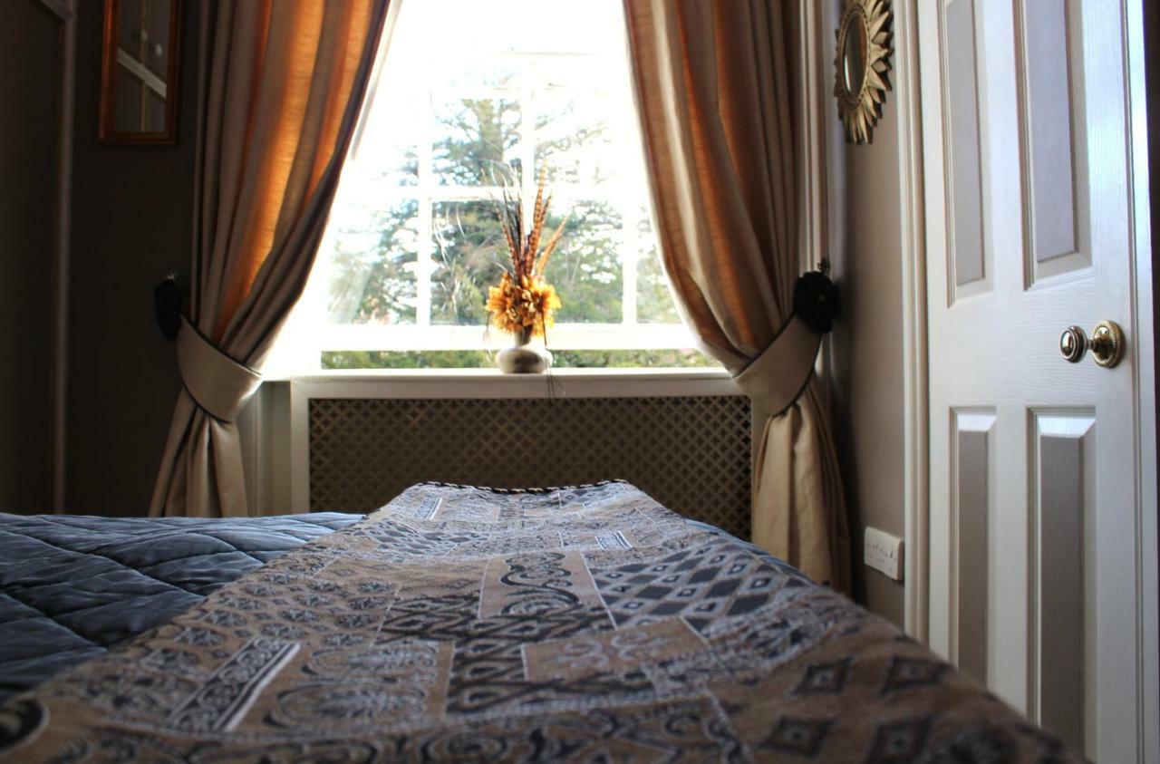 Holly House Bed And Breakfast And Apartments Hereford Eksteriør billede