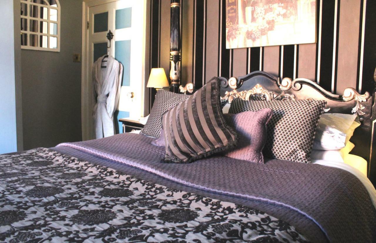 Holly House Bed And Breakfast And Apartments Hereford Eksteriør billede
